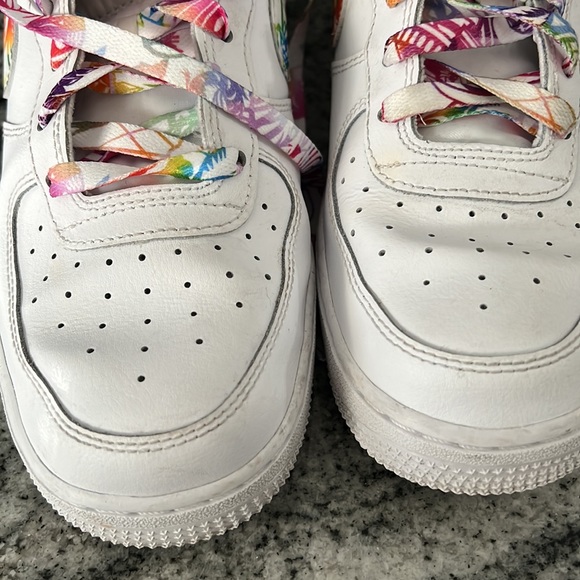 Air Force 1. Size 6.5 Y ( it fits my Sz 8 womens foot) - Picture 11 of 11